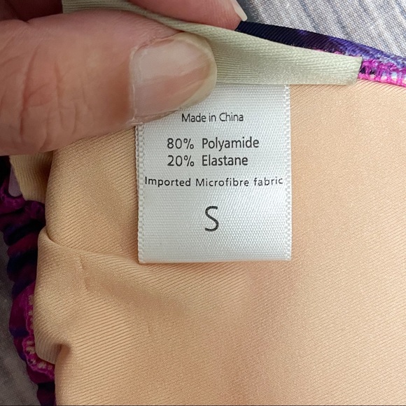 Cyn and Luca Purple White Tie Dye Ring Sliding Triangle Bikini Top NWT Small NOS - Picture 11 of 12